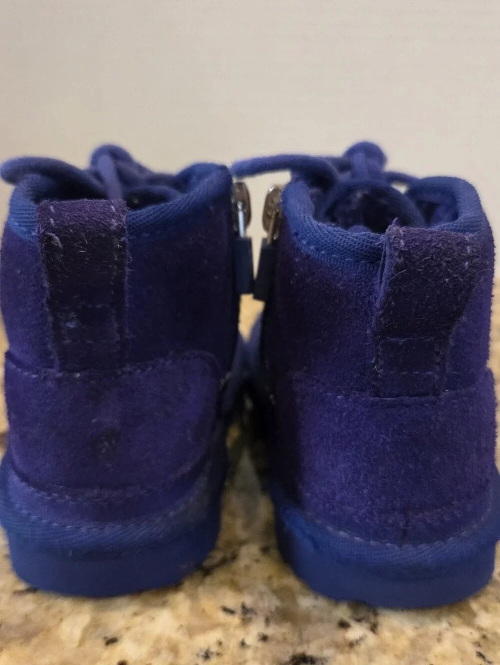 UGG Suede K Neumel II Lace Up Cozy Boots Navy Blue Shoes Zipper Size 8 Youth